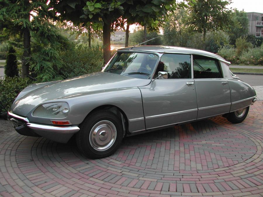  Citroen DS 1954 года  (фото 11 из 13)